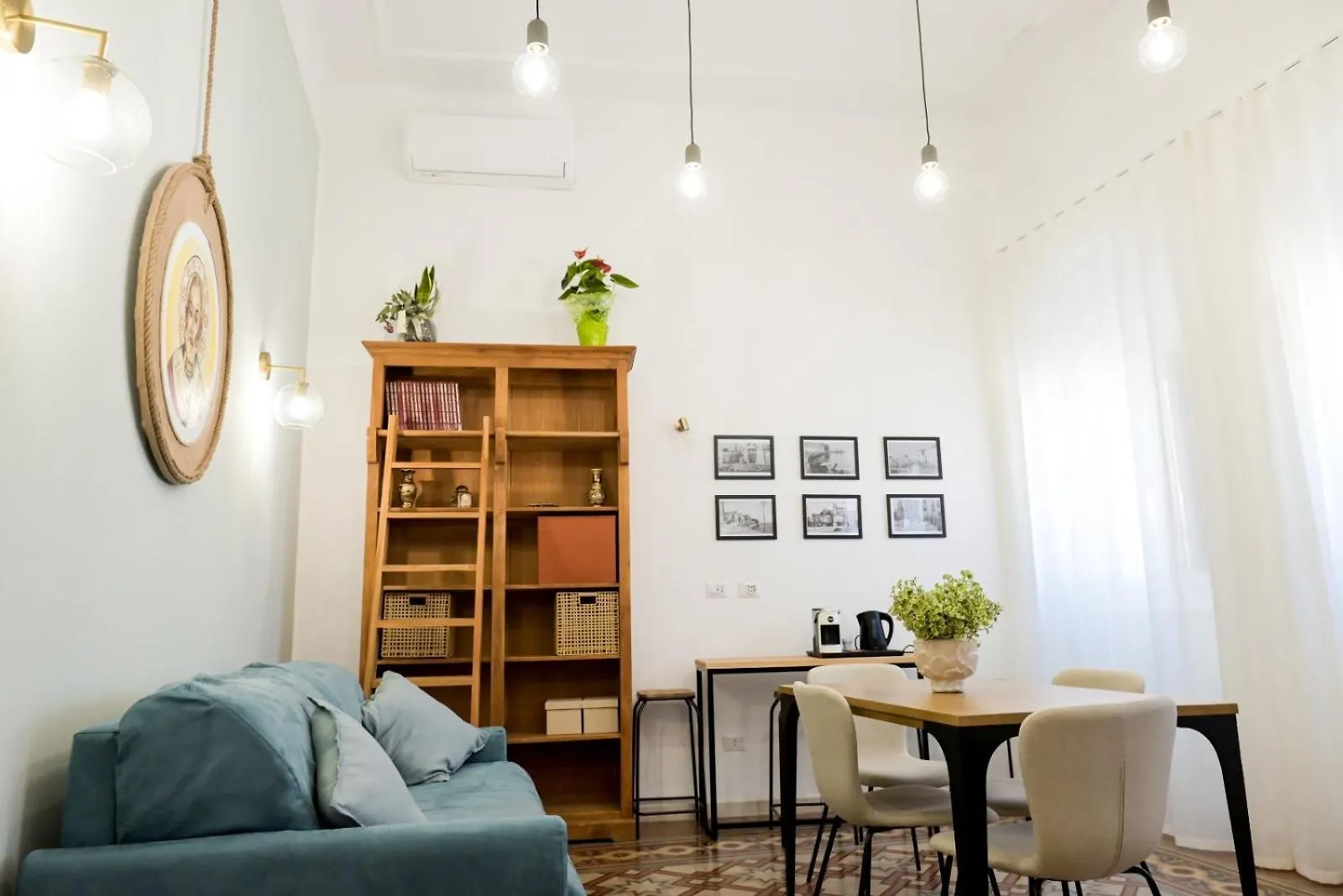 Seraphine'S House Bari 0*,  Italy
